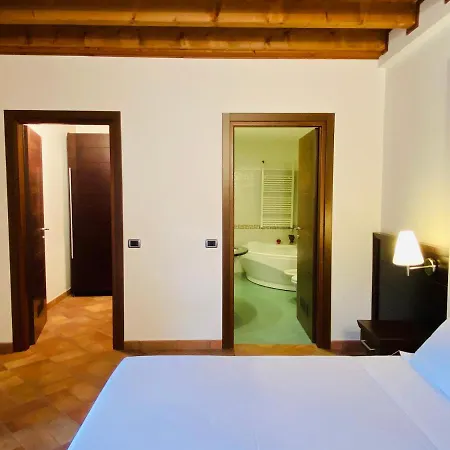 Hotel Country Castelbarco 4*