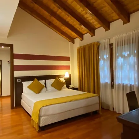 Hotel Country Castelbarco