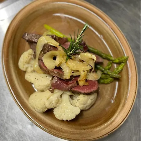 Country Castelbarco Hotel 4*