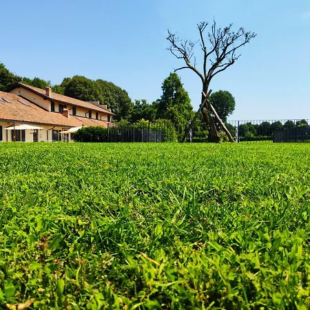 Country Castelbarco Hotel